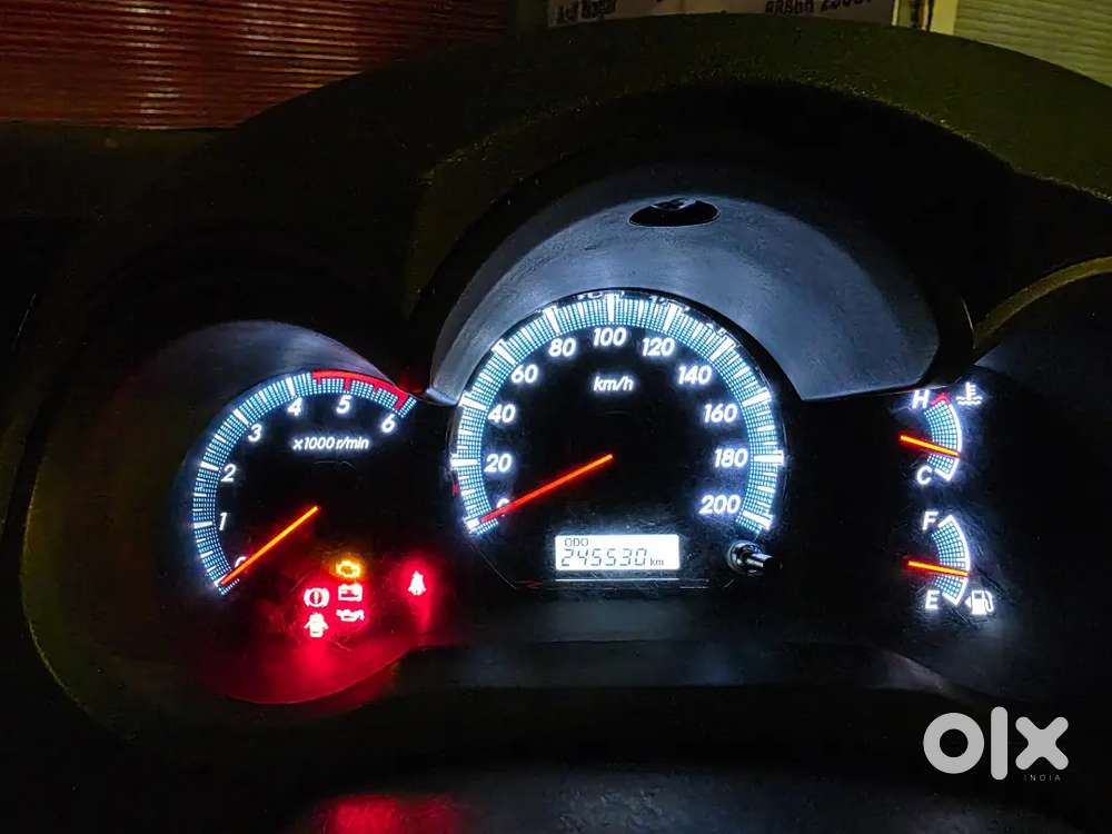 Toyota Fortuner. Good Condition For Sale.