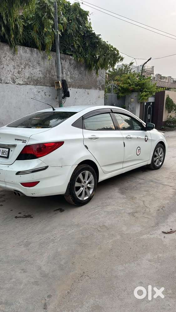Hyundai Verna 2013 Model