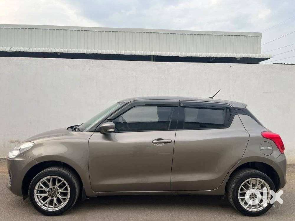 Maruti Suzuki Swift Vxi Optional, 2020, Petrol
