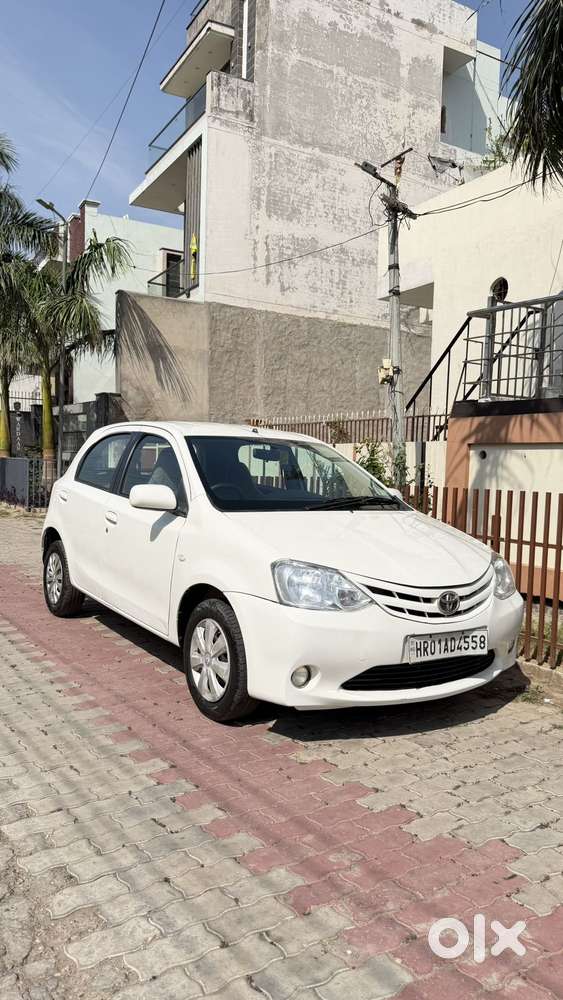 Toyota Etios Liva V Sp*, 2011, Petrol
