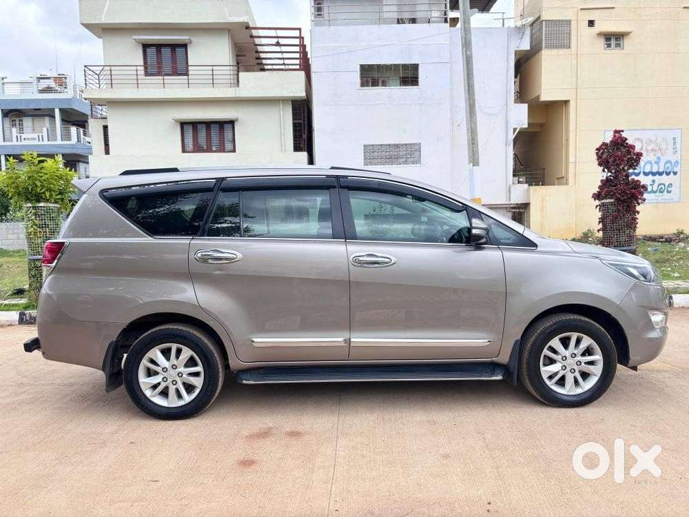 Toyota Innova Crysta 2.4 V, 2020, Diesel