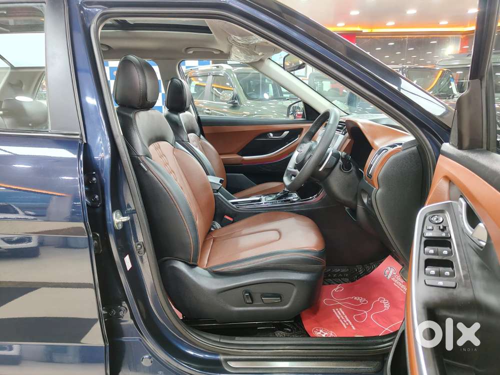 Hyundai Alcazar Signature (o) 6 Str 1.5 Petrol Dct, 2023, Petrol