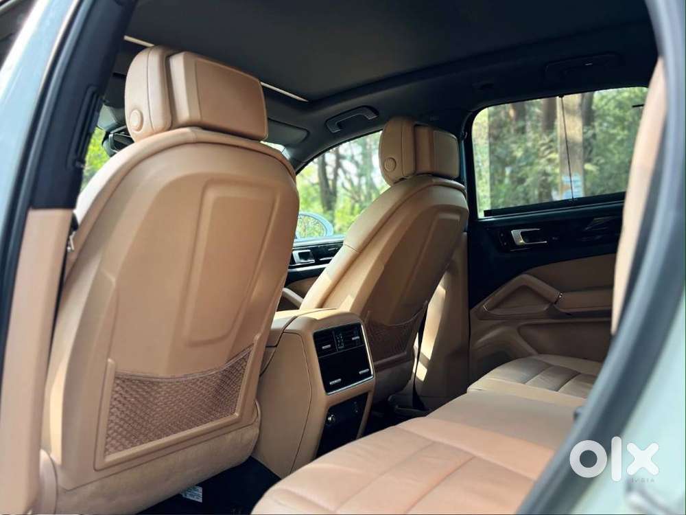 Porsche Cayenne Base, 2019, Petrol