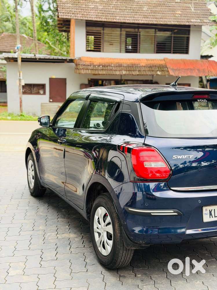 Maruti Suzuki Swift Vxi Ags, 2020, Petrol