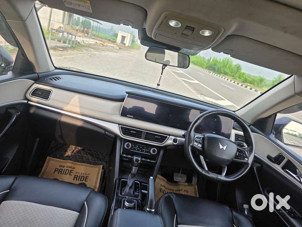 Mahindra Xuv700 Petrol 2022