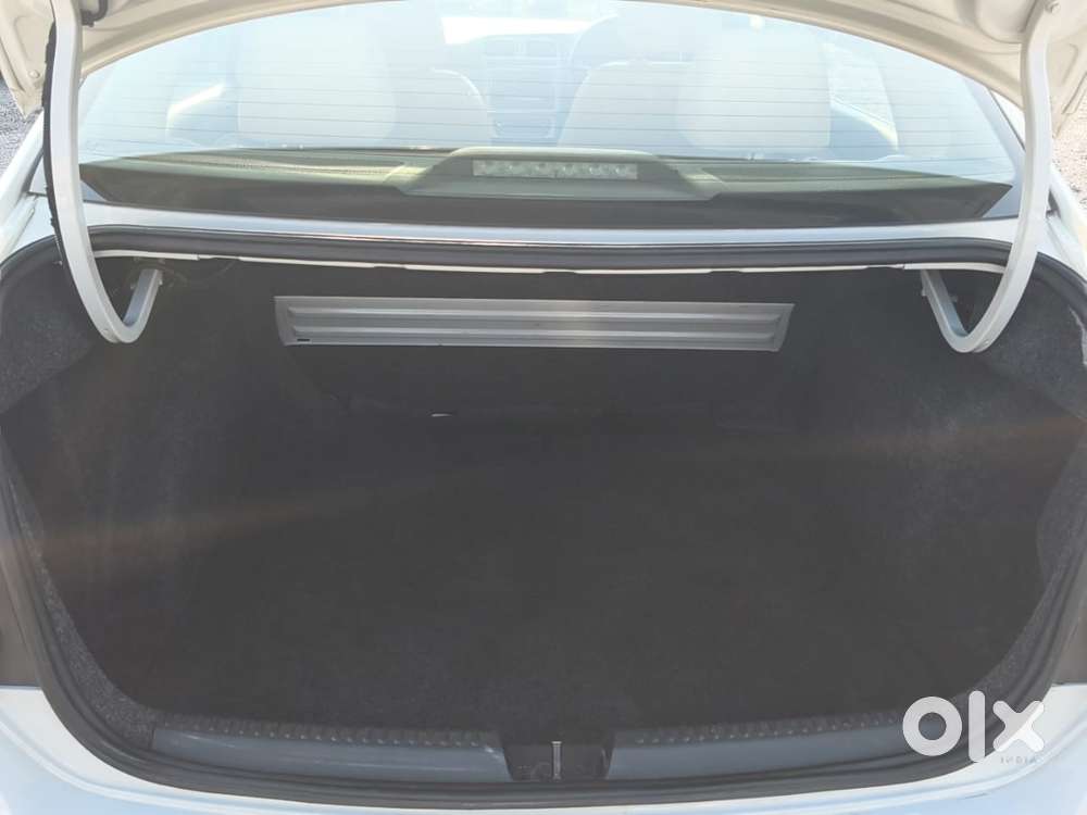 Volkswagen Vento 2013-2015 1.6 Highline, 2016, Diesel