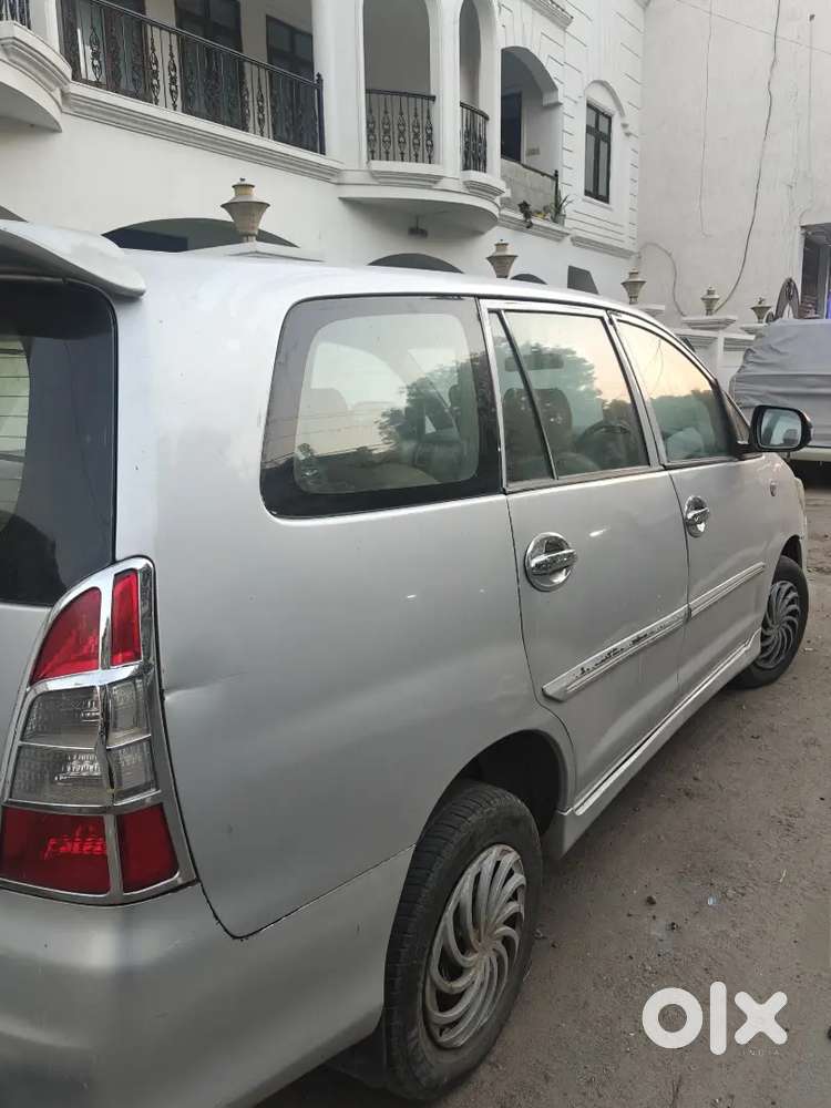 Toyota Innova 2.5 Diesel 2014