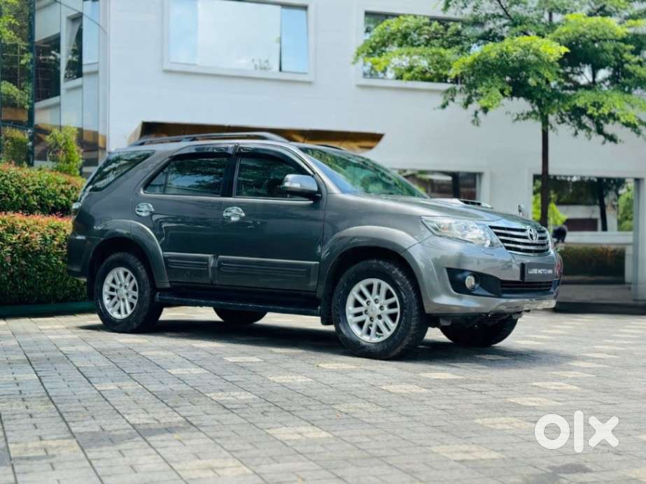 Toyota Fortuner, 2014, Diesel