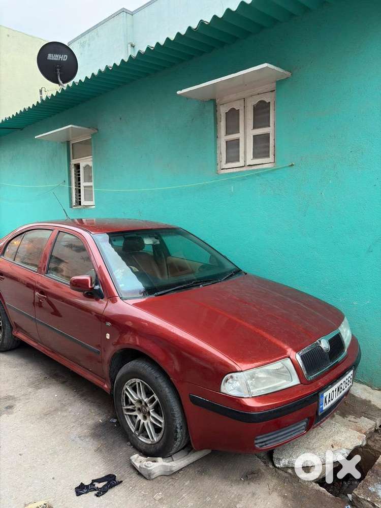 Skoda Octavia 2003 Petrol 100000 Km Driven