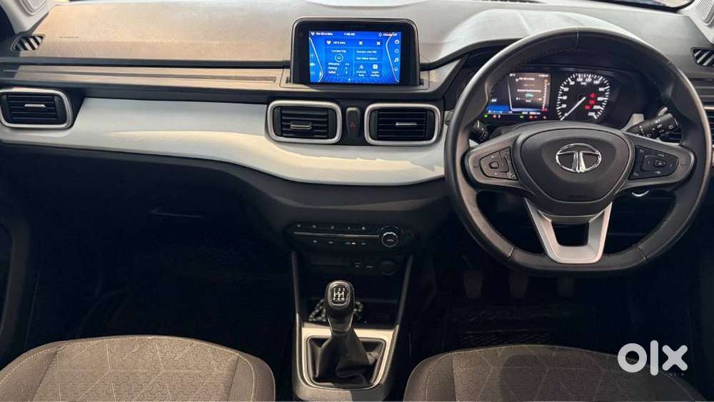 Tata Punch Creative, 2023, Petrol