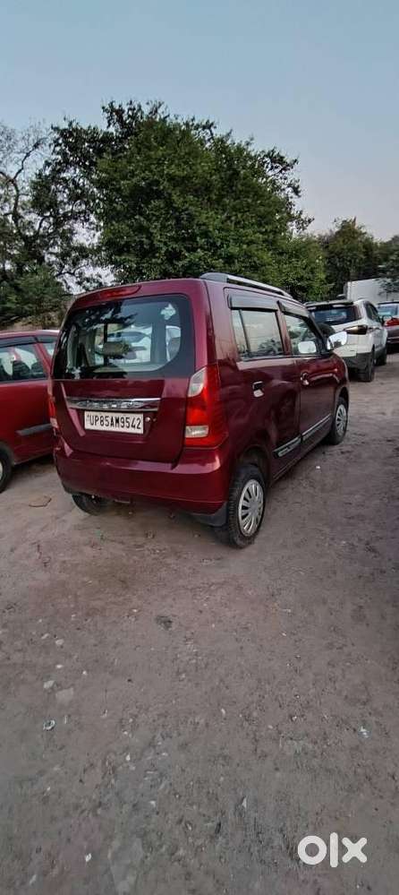 Maruti Suzuki Wagon R Lxi Cng Optional, 2014, Petrol