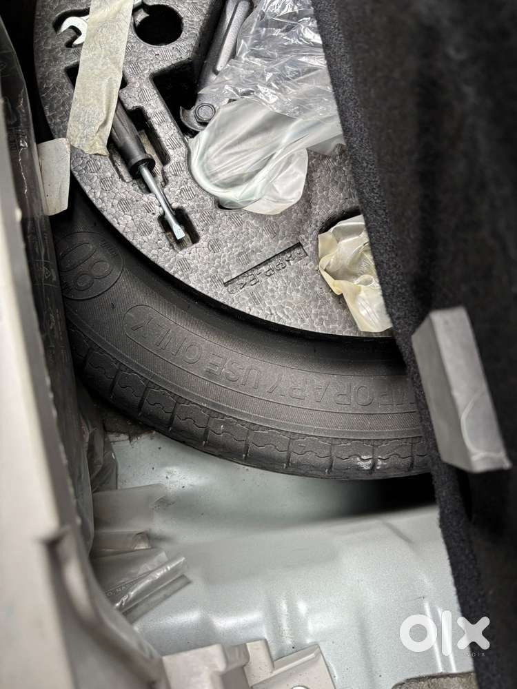 Mahindra Xuv300 W6, 2023, Petrol