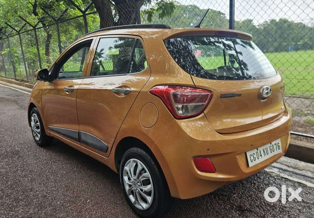 Hyundai Grand I10 Sportz, 2013, Petrol