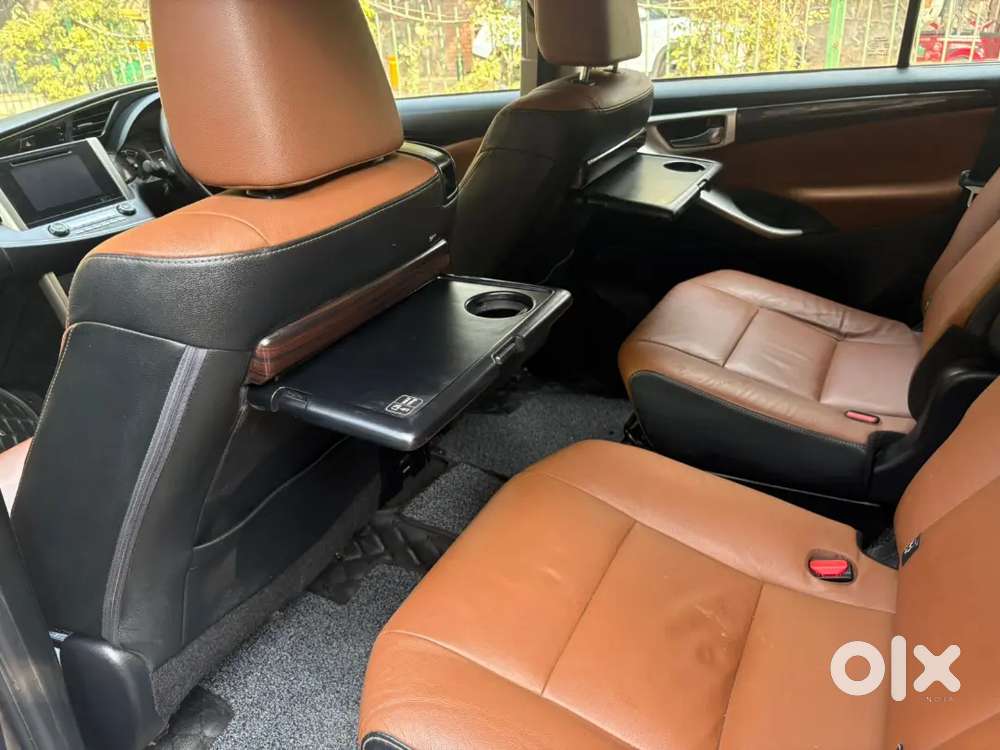 Innova Crysta Z Automatic 2018