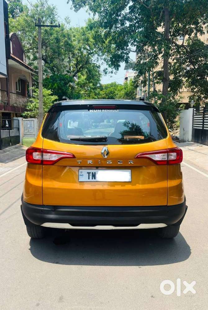Renault Triber Rxz, 2022, Petrol