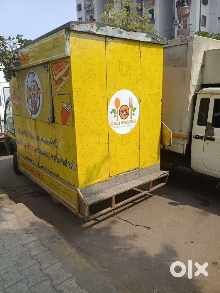 Chota Hathi Fast Food Truck