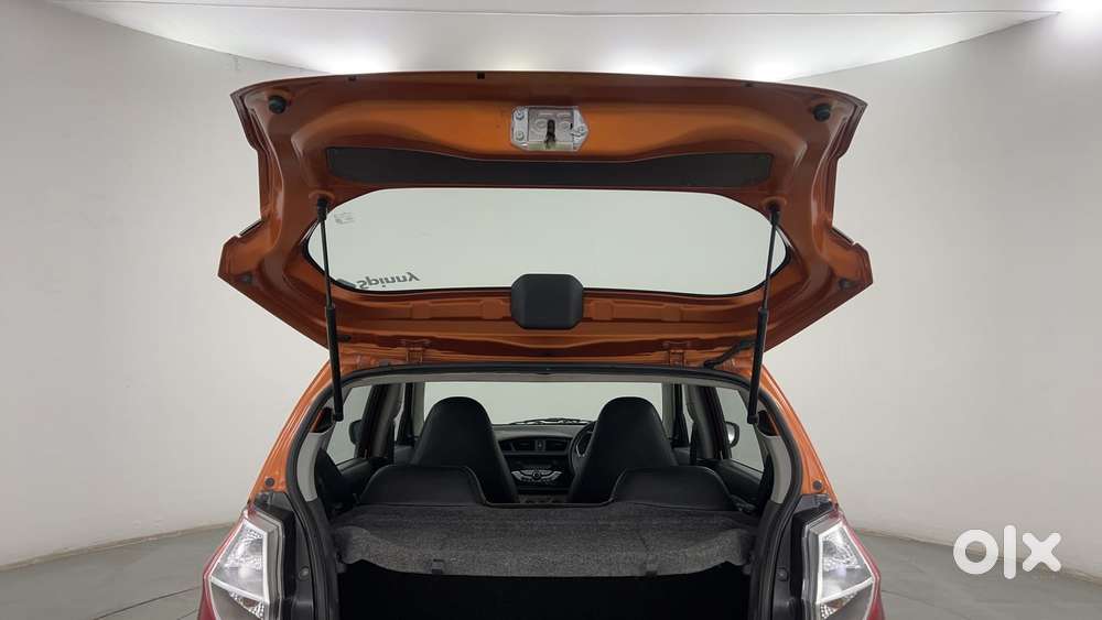 Maruti Suzuki Alto K10 1.0 Vxi Amt, 2015, Petrol