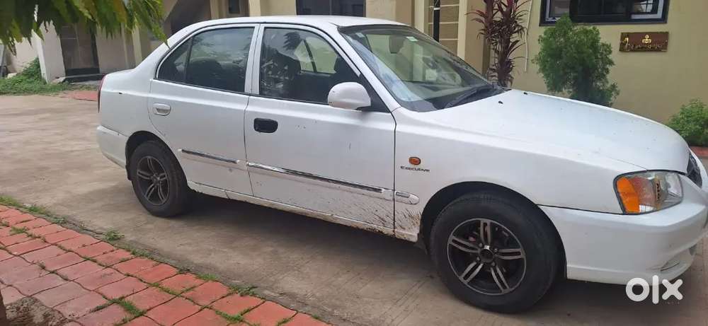 Hyundai Accent Petrol 2011 Gl Petrol+cng