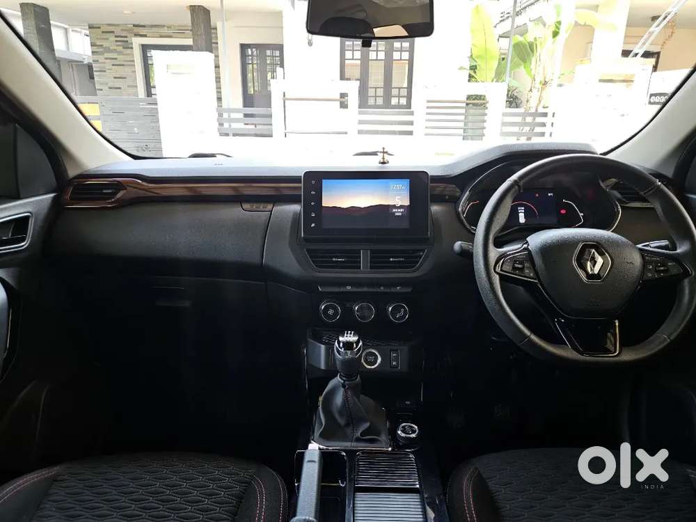 Well Maintained Renault Kiger 2023 Model Turbo Full Option