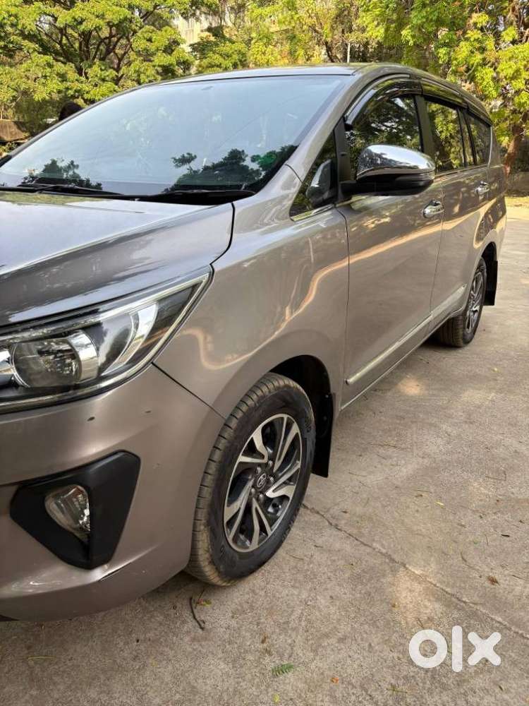 Toyota Innova Crysta G 8 Str, 2022, Diesel