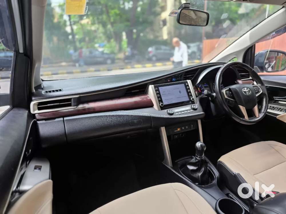 Toyota Innova Crysta [2020-ongoing] 2.4 Vx 8 Str, 2021, Diesel