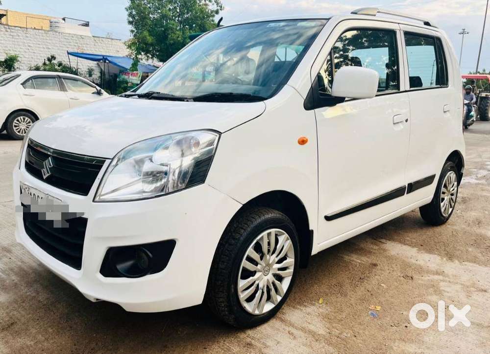 Maruti Suzuki Wagon R 1.0 Vxi (o), 2016, Petrol