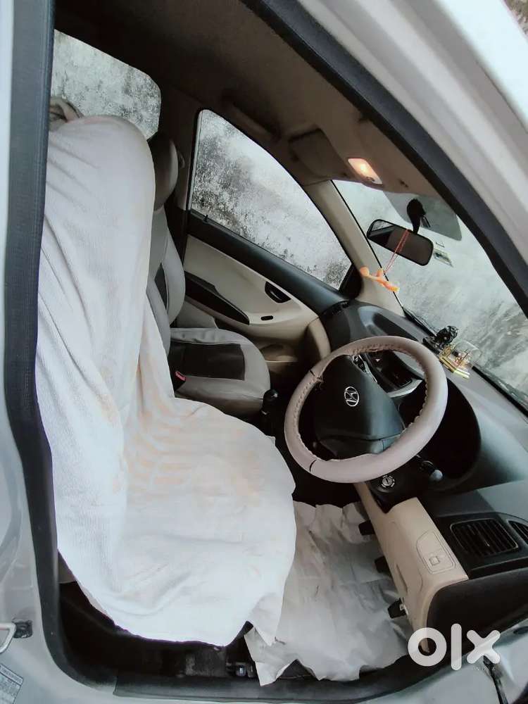 Hyundai Eon Era 2012 Petrol