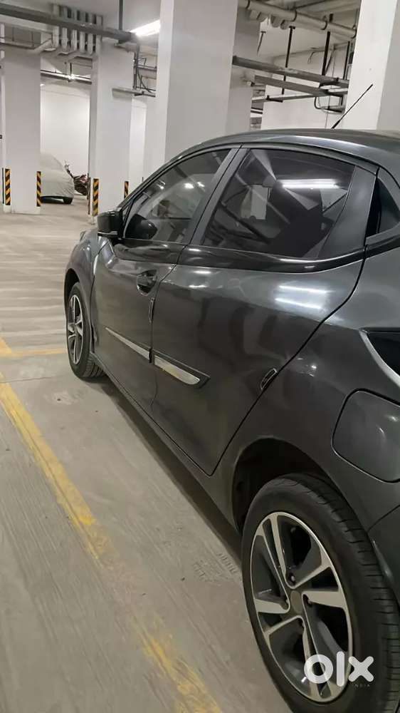 Tata Altroz 2022 Petrol 23000 Km Driven