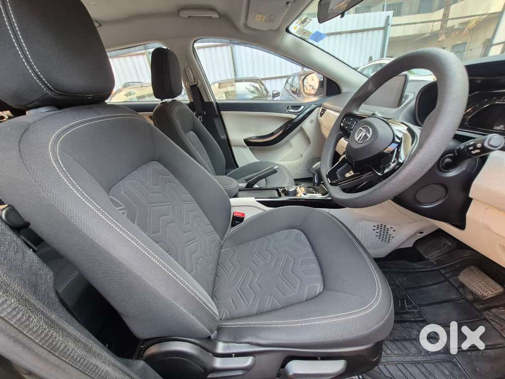 Tata Nexon 1.2 Revotron Xza Plus, 2020, Petrol