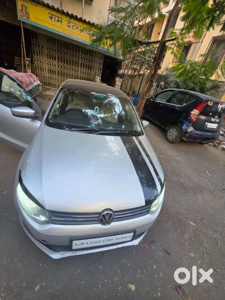 Volkswagen Polo 2011 Petrol 75000 Km Driven