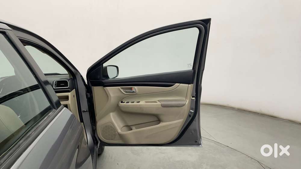 Maruti Suzuki Ciaz At Zxi, 2016, Petrol