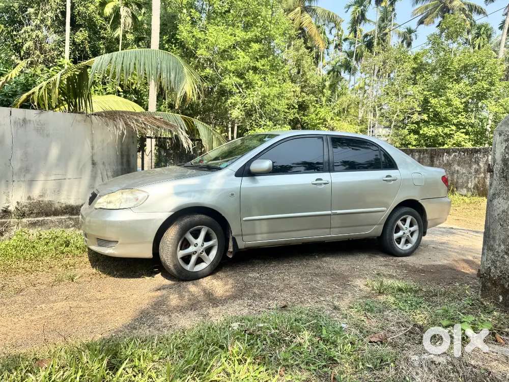 Corolla 2004 Model