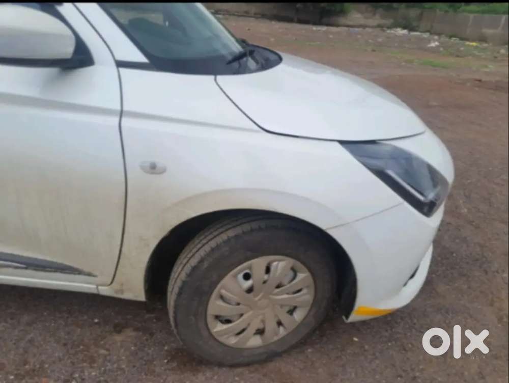 Maruti Suzuki Swift Lxi 2025 Model
