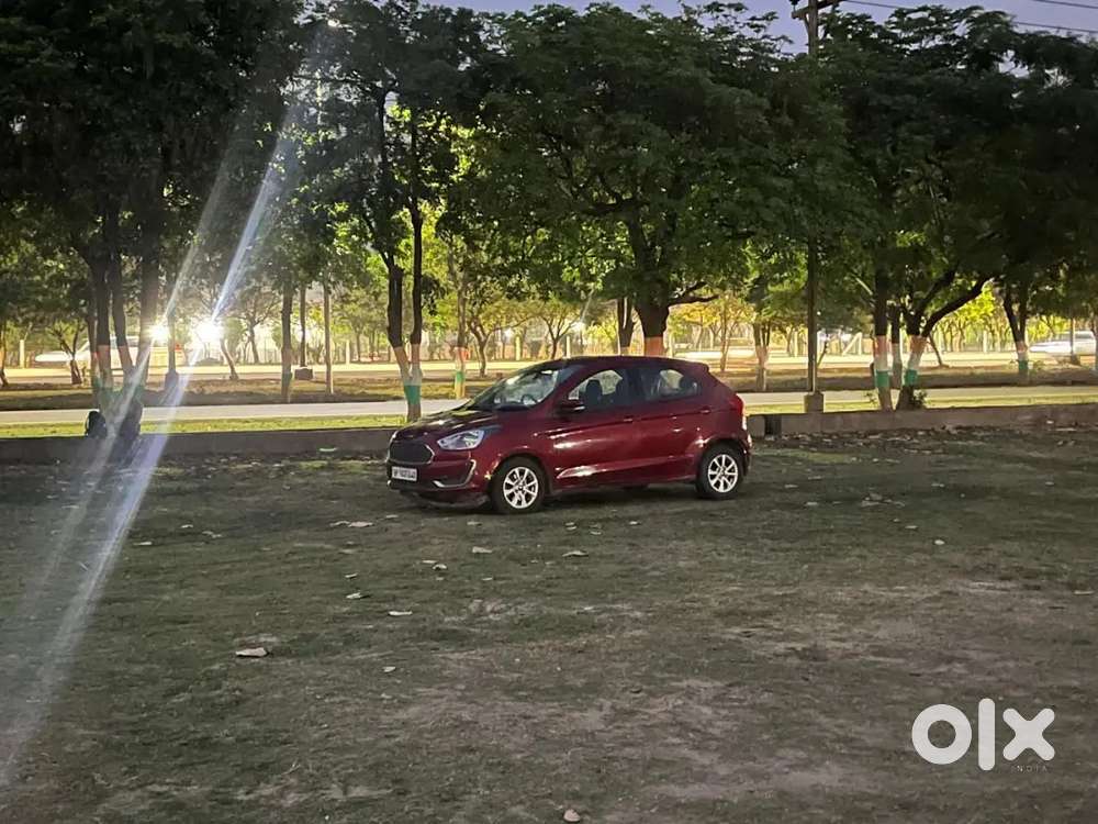 Ford Figo Top Model Petrol Ruby Red Excellent Condition