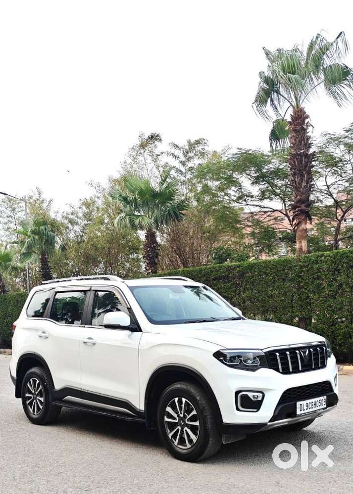 Mahindra Scorpio-n 2.0 Z8 L Petrol Mt 7 Str, 2025, Petrol