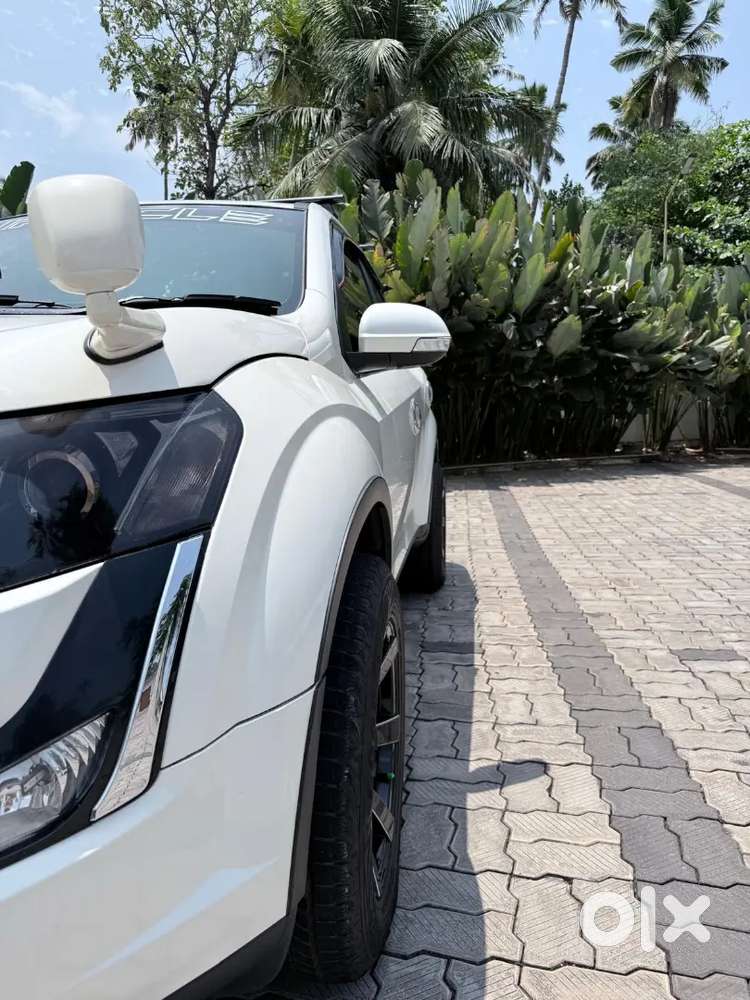 Mahindra Xuv500 2017 Diesel 89000 Km Driven