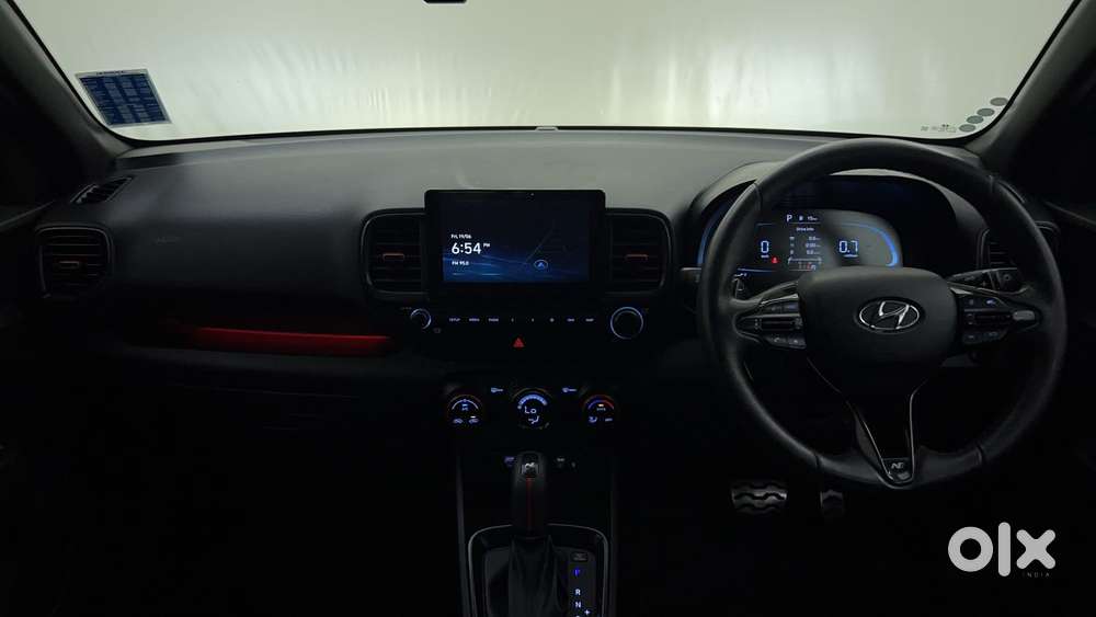 Hyundai Venue N Line N8 Dct Dual Tone, 2023, Petrol
