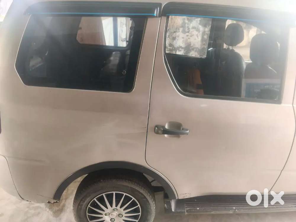Mahindra Xylo D4 2012 Diesel Variant