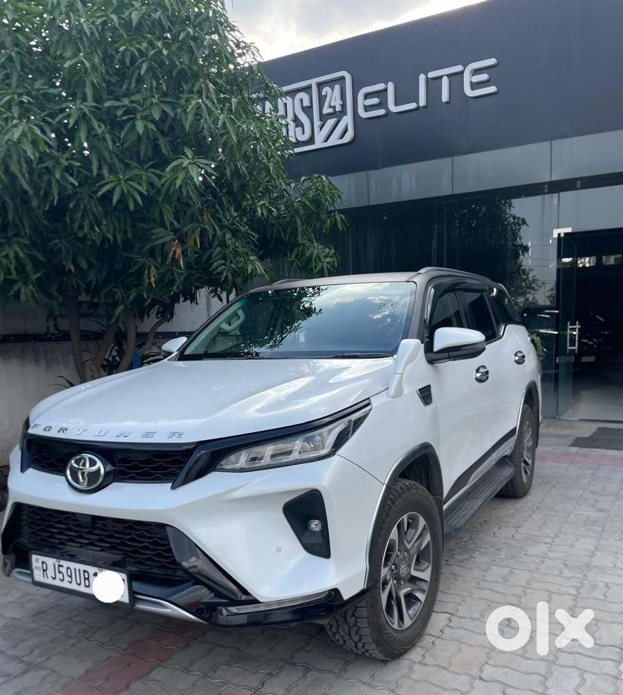 Toyota Fortuner Legender 4x2 At 2.8, 2024, Diesel