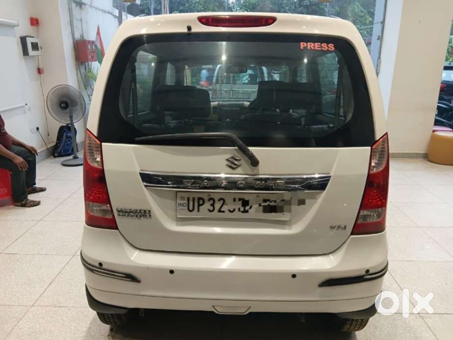 Maruti Suzuki Wagon R Vxi 1.0, 2017, Petrol