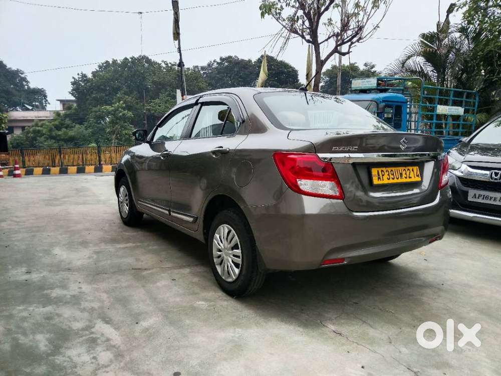Maruti Suzuki Dzire 1.2 Vxi, 2024, Petrol
