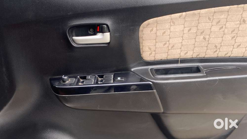 Maruti Suzuki Wagon R Vxi Amt, 2018, Petrol