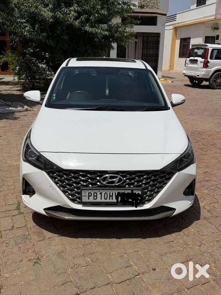 Hyundai Petrol Automatic 2022