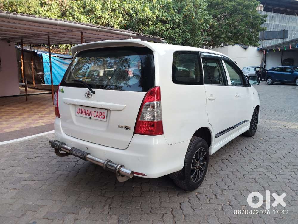 Toyota Innova 2.5 G (diesel) 8 Seater, 2012, Diesel