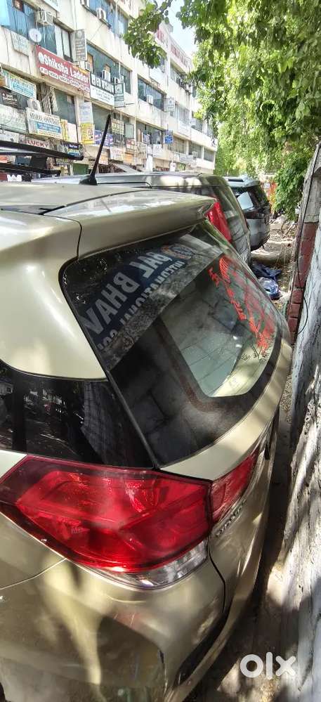 Honda Mobilio 2017 Cng & Hybrids 60040 Km Driven