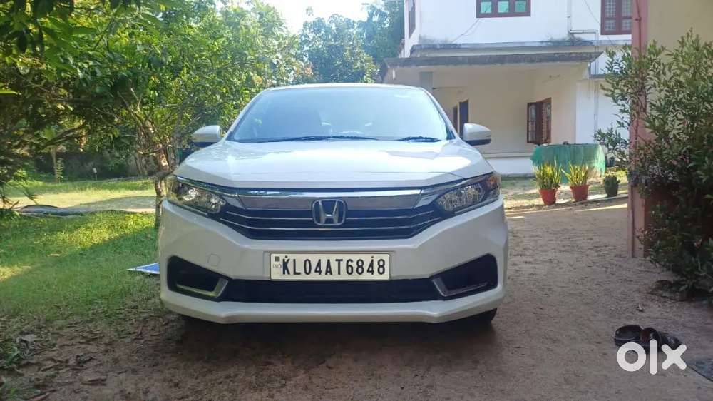 Honda Amaze 1.2 Petrol 2023 In Showroom Conditions