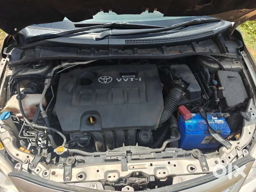 Toyota Corolla Altis 2013