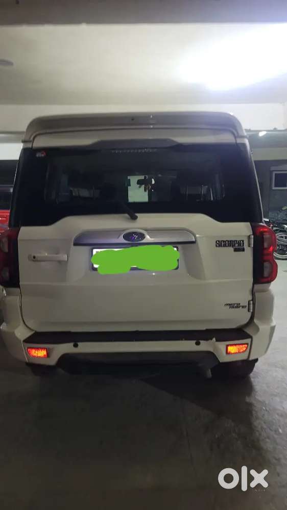 Mahindra Scorpio S7 2018