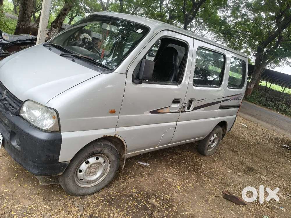 2nd Owner 2017 Maruti Eeco 5 Str Ac Cng