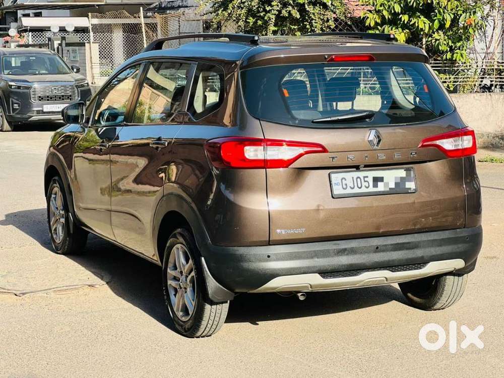 Renault Triber Rxz, 2021, Petrol